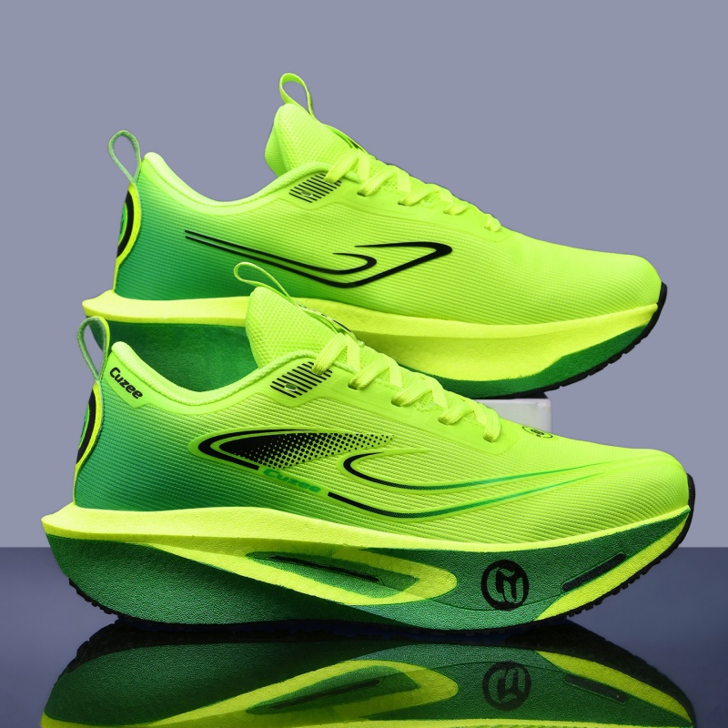 รองเท้าวิ่งผู้ชาย คาร์บอนบอร์ด - Running Shoe Carbon บทวิจารณ์และราคา