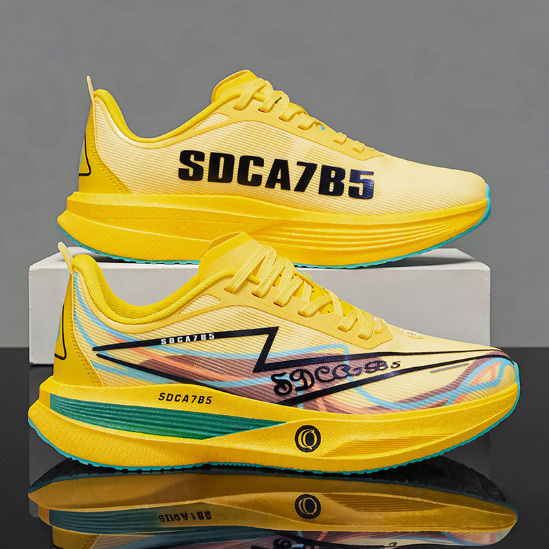 รองเท้าวิ่งกีฬาสำหรับผู้ชาย รอ - Running Shoe Carbon บทวิจารณ์และราคา