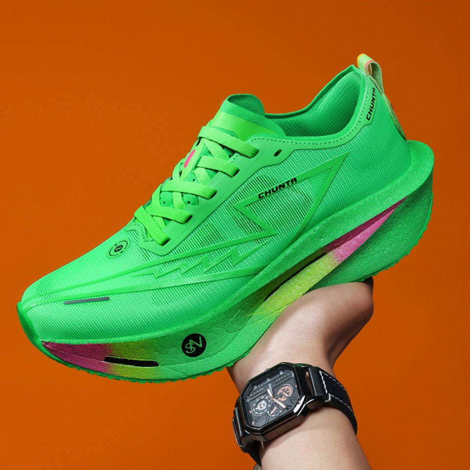 รองเท้าวิ่งพิเศษ แผ่นคาร์บอน ส - Running Shoe Carbon บทวิจารณ์และราคา