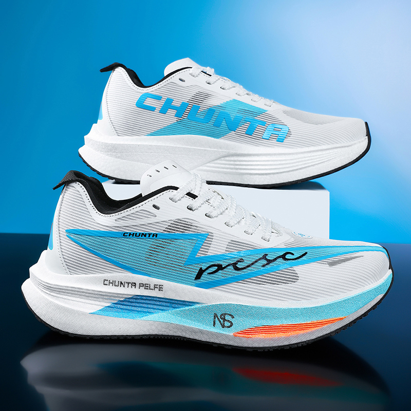 รองเท้าวิ่ง คาร์บอนบอร์ด มาราธ - Running Shoe Carbon บทวิจารณ์และราคา