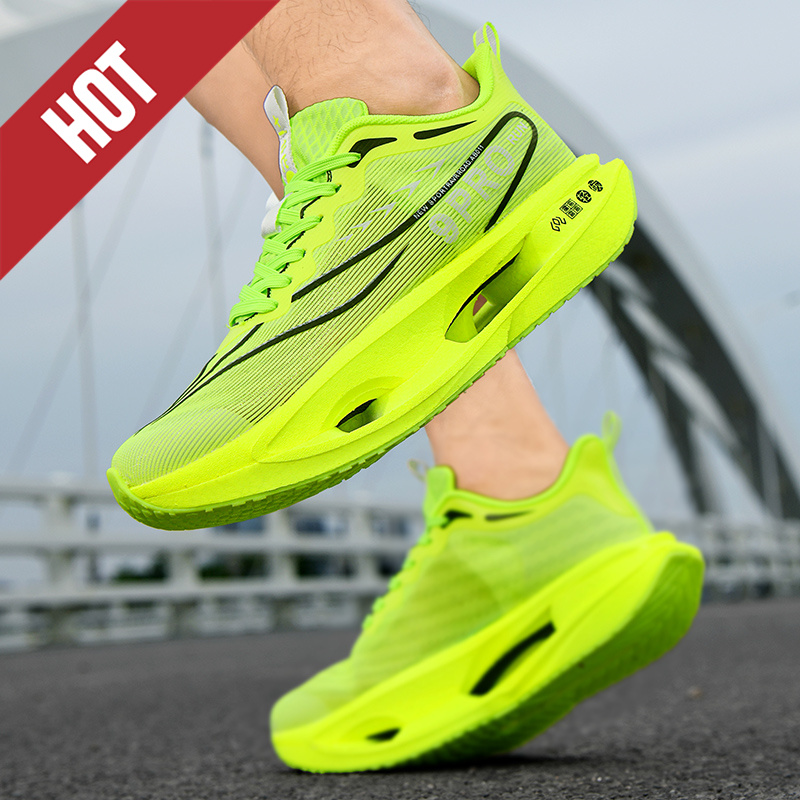 รองเท้าวิ่ง คาร์บอนบอร์ด รองเท - Running Shoe Carbon บทวิจารณ์และราคา