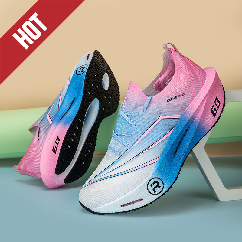 รองเท้าวิ่งคาร์บอนบอร์ด แอร์คุ - Running Shoe Carbon บทวิจารณ์และราคา