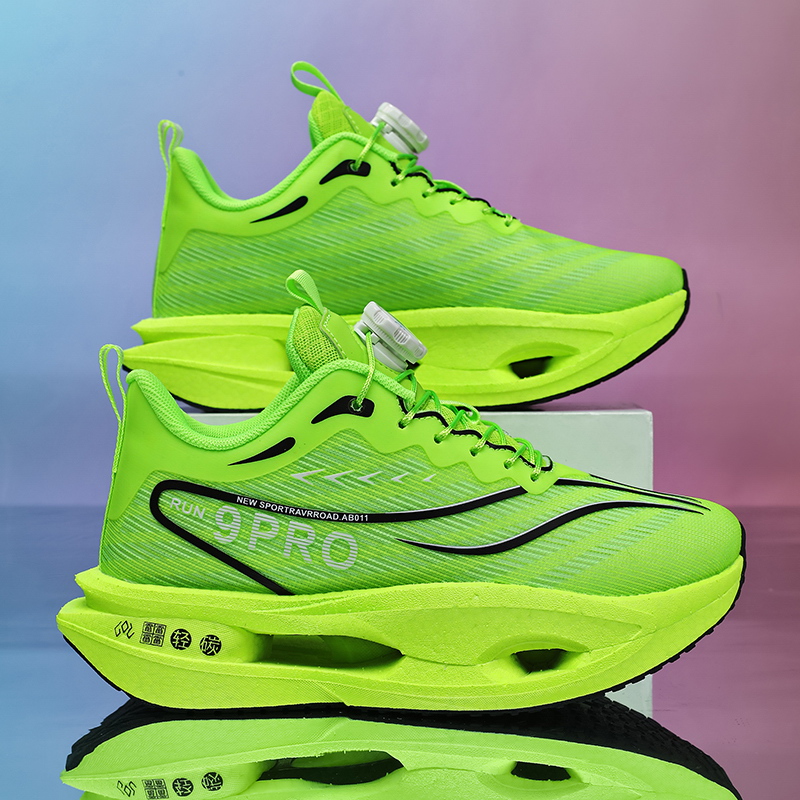 รองเท้าวิ่งมาราธอนแผ่นคาร์บอนเ - Running Shoe Carbon บทวิจารณ์และราคา
